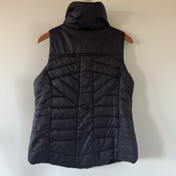 Mondetta Outdoor Project Puffer Vest, Black Size Large - Picture 4 of 8